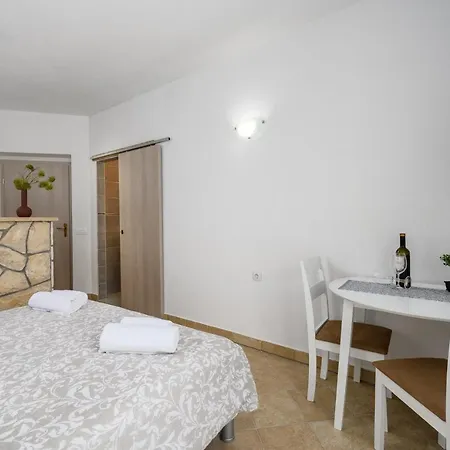 Daire 5235-9 In Drenje (Istria)