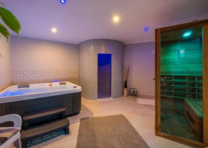 דירה 5235-9 In *