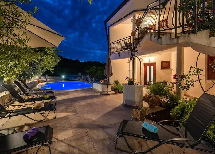 דירה 5235-9 In *