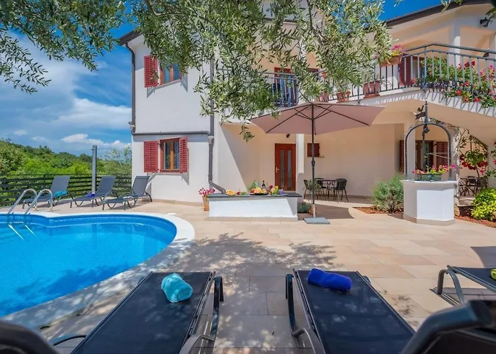 דירה 5235-9 In Drenje (Istria)